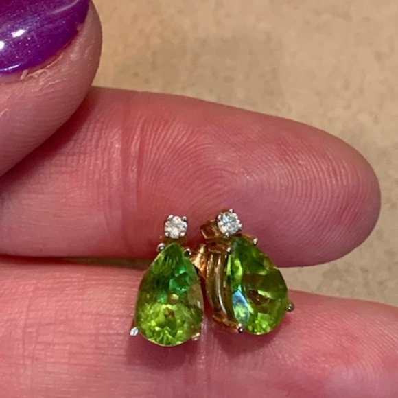 Jewelry - Genuine Peridot and Diamond Accent Stud Earrings